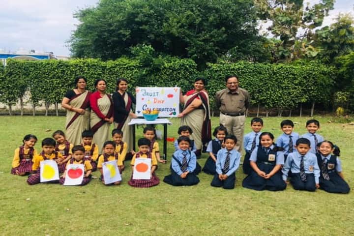 Sacred Heart School-Fruits Day