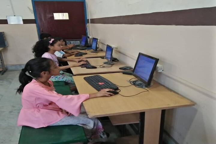 Sapience School-Computer Lab