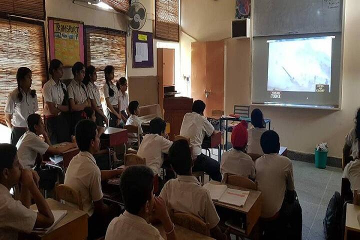 Stepping Stones Senior Secondary School-Smart Class