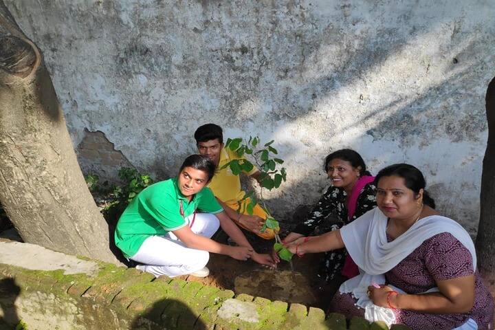 Shivalik Public School-Plantation Activity
