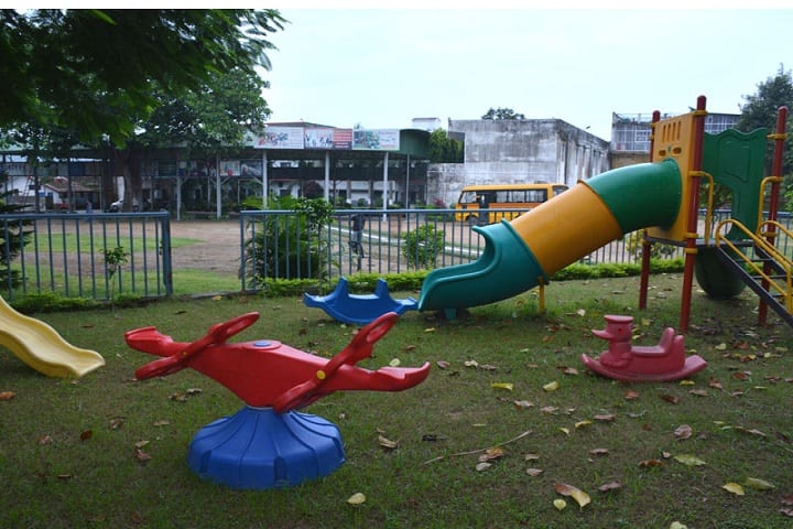 Shri Bharat Mandir Public School-Play Area