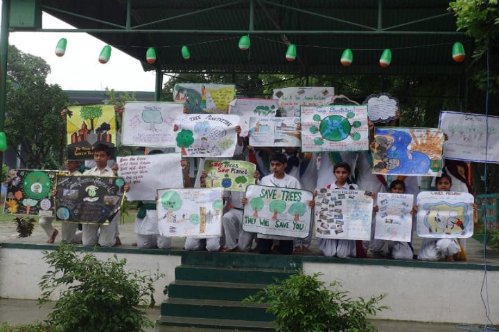 Shri Guru Nanak Public School-Earth Day