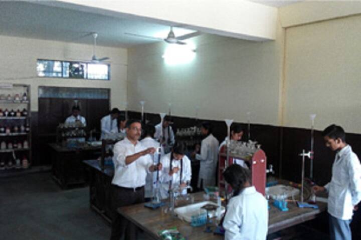 Shri Guru Ram Rai Public School-Chemistry Lab