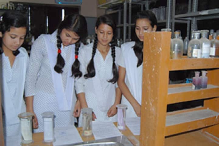 Shri Guru Ram Rai Public School-Biology Lab