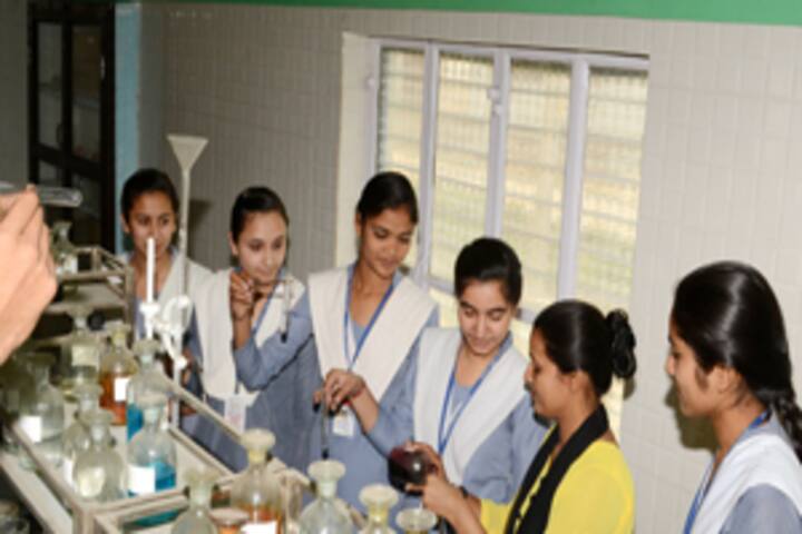 Snow white public school-Chemistry Lab