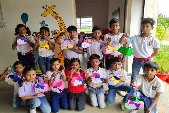 Aadeshwar Academy School Bastar-Art And Craft