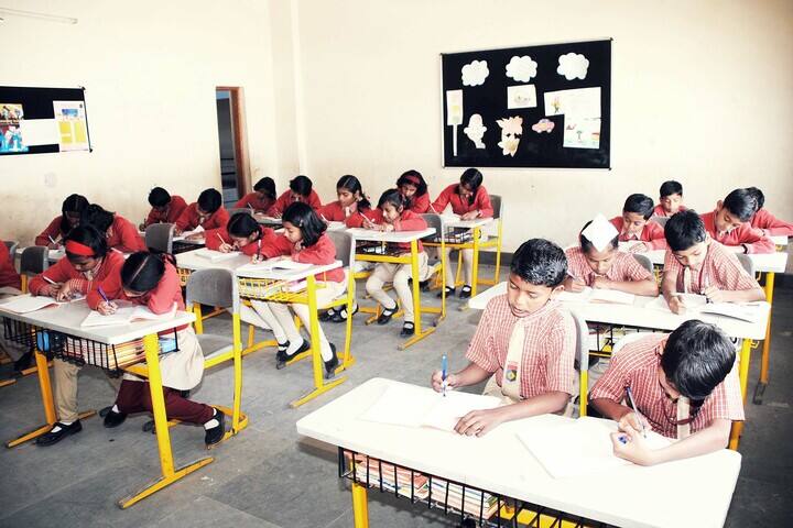 Aadeshwar Academy School Bastar-Class Room
