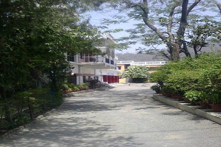 "St Pauls Senior Secondary School-Campus View"