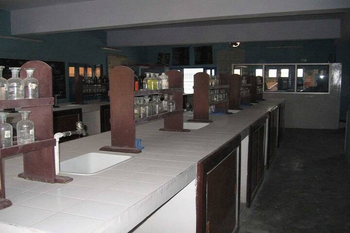 "St Pauls Senior Secondary School-Laboratory"