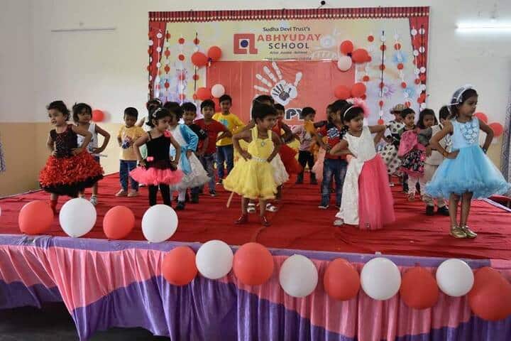 Abhyuday School Kawardha-Childrens Day Celebration