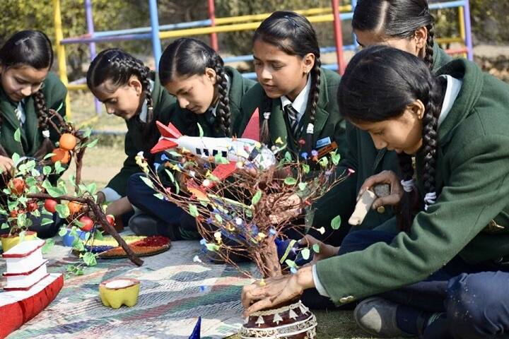 The Heritage School-Art
