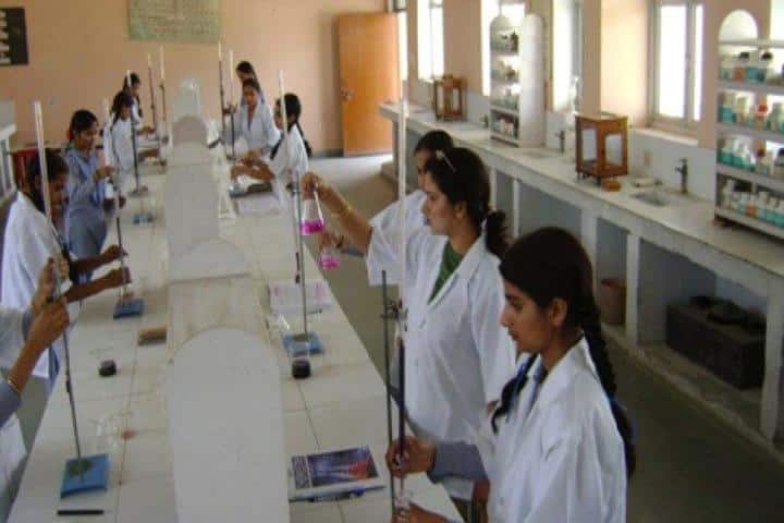 The Oxford Academy-Physics Lab