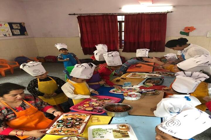 WoodBridge School-Cooking Activity