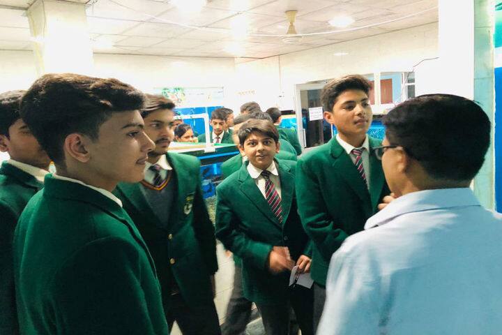 WoodBridge School-Educational Tour