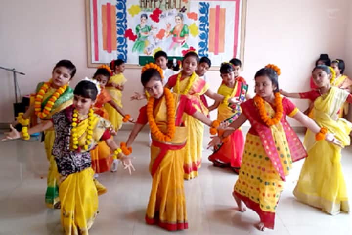 Adamas World School-Dance