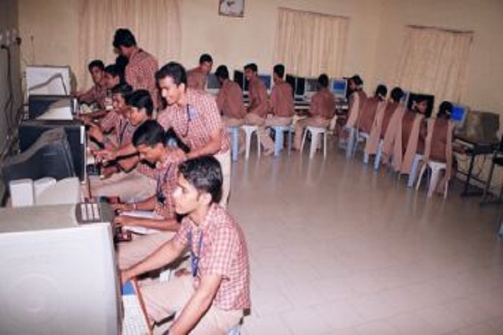 Amrita Vidyalaya-Computer Lab