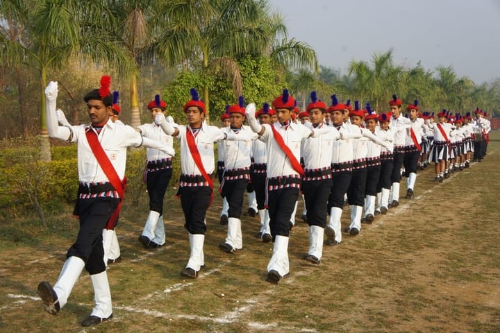 Allons Public School-Parade