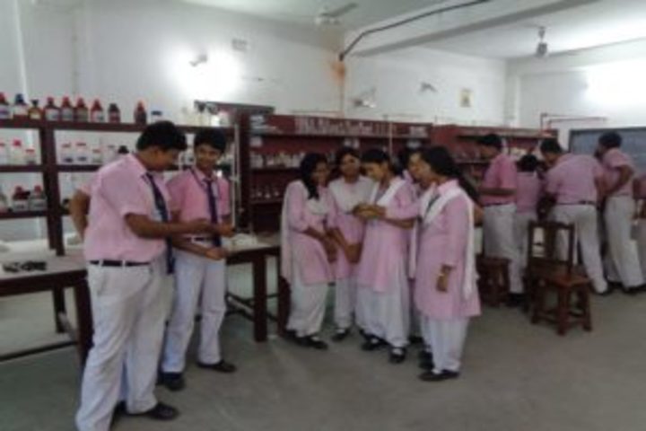Arambagh Vivekananda Academy-Chemistry Lab