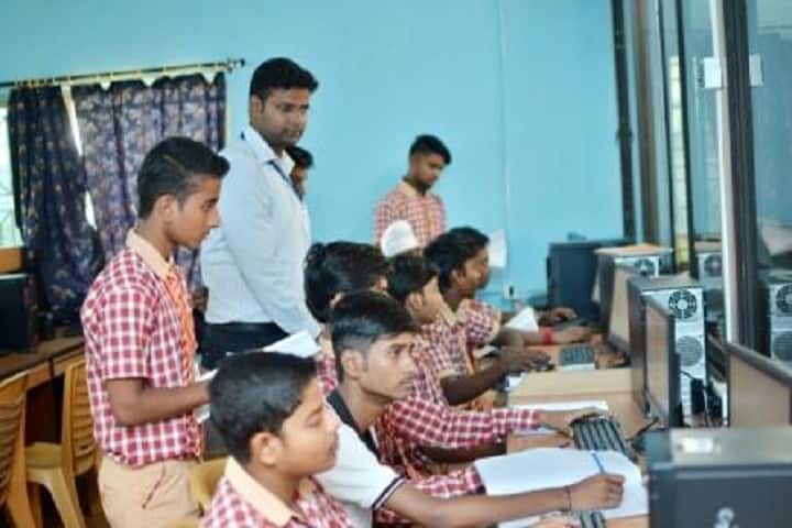 Asansol North Point School- Computer Lab