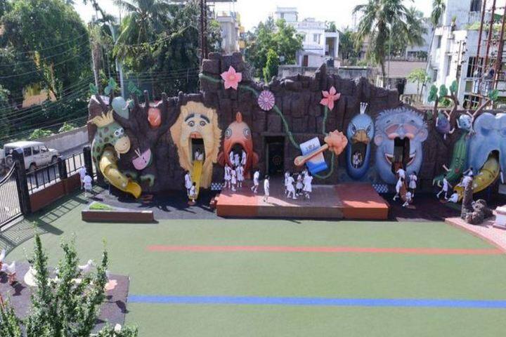 B D M International-Stuudents Park