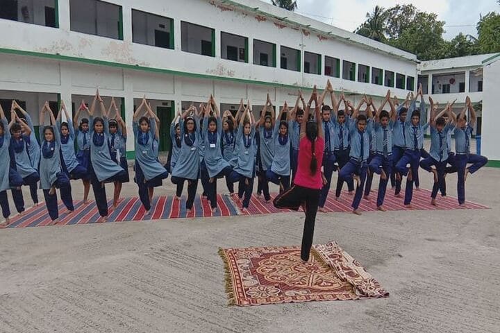 Bholananda National Vidyalaya-Yoga