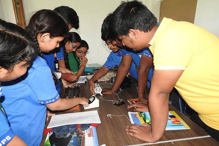 Delhi Public School-Physics Lab