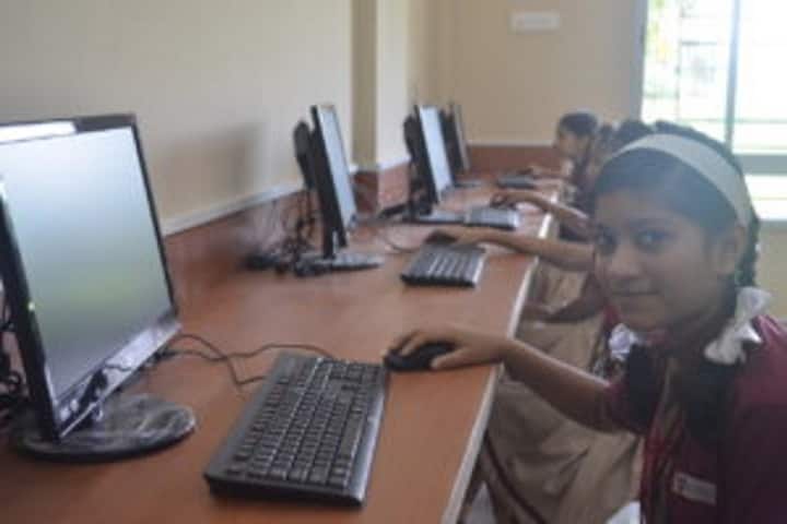 Hebron School-Computer Lab