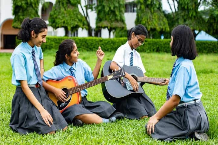 Himalayan International Residential School-Music