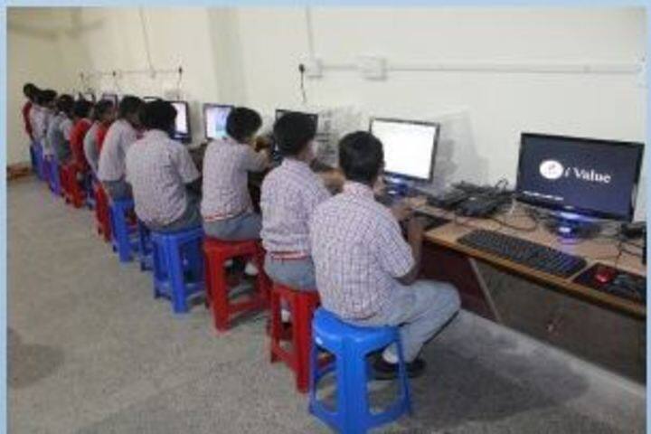 Holy Cross School-Computer Lab