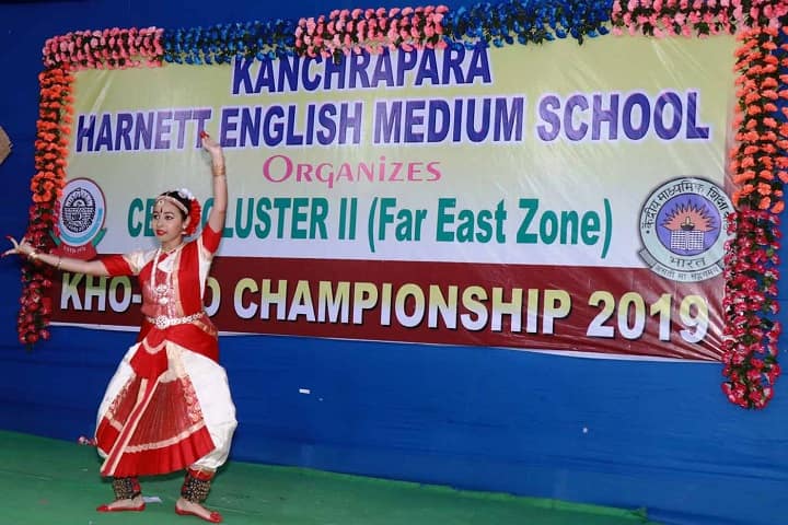 Kanchrapara Harnett English Medium School-Classical Dance