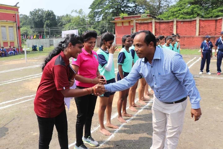 Kanchrapara Harnett English Medium School-Kho-Kho Team