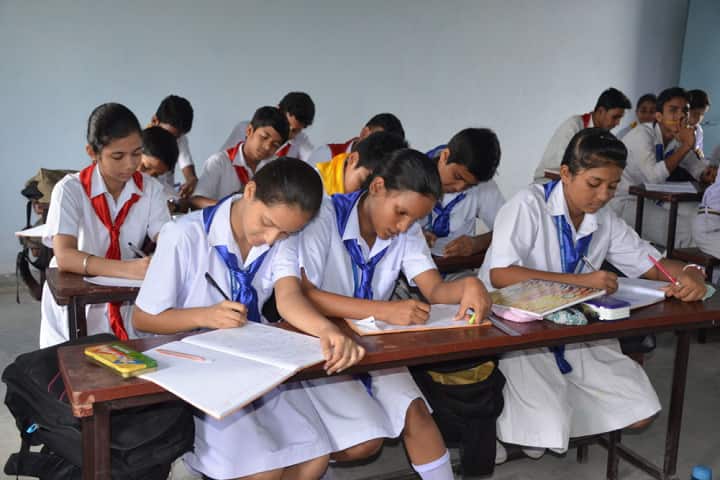 Kashinath Lahiri Public School-Classroom