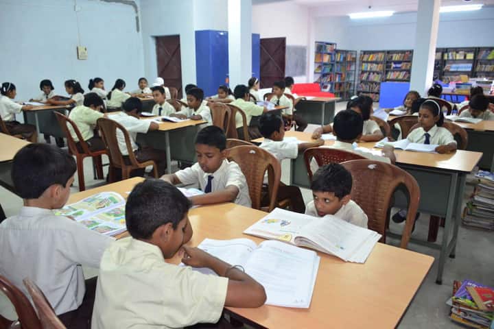 Kashinath Lahiri Public School-Library with reading room