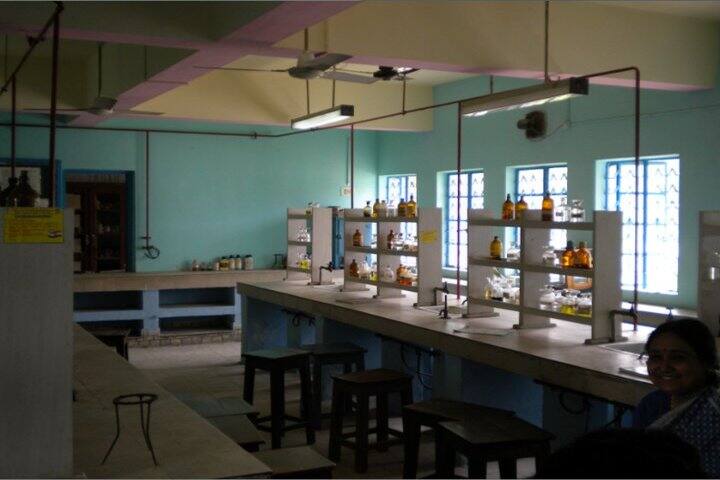 Kendriya Vidyalaya-Chemistry Lab
