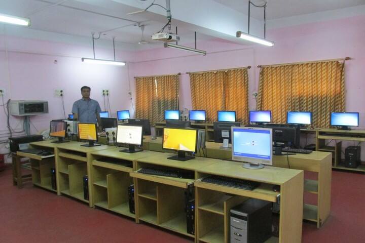 Kendriya Vidyalaya-Computer Lab