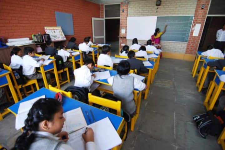 Bhavans Ram Kishore Sarda Vidya Mandir-Classroom