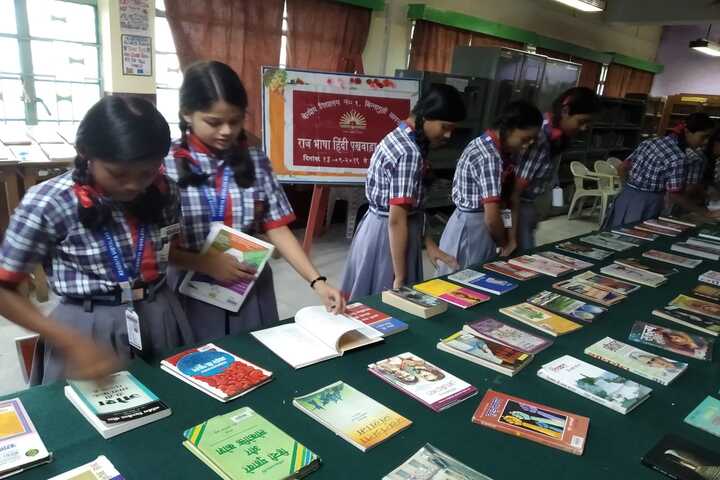 Kendriya Vidyalaya No1-Book Exhibition