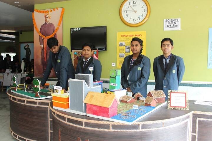 Lmet International School-School Exhibition