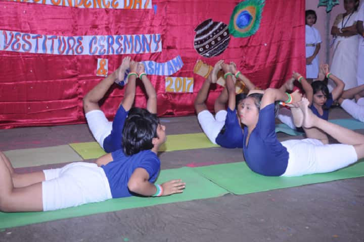 Manohari Devi Bajia Dav Public School-Yoga