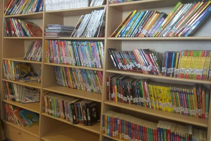 Saraswati Devi International School-Library