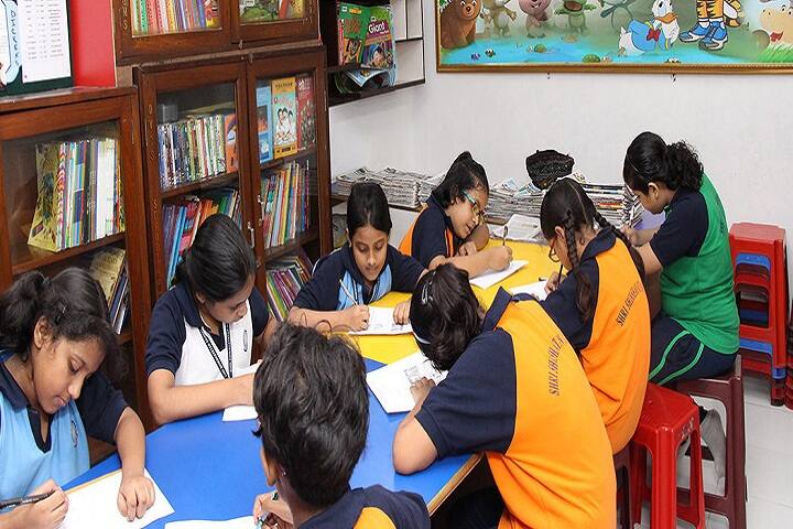 Shri Shikshayatan School-Library