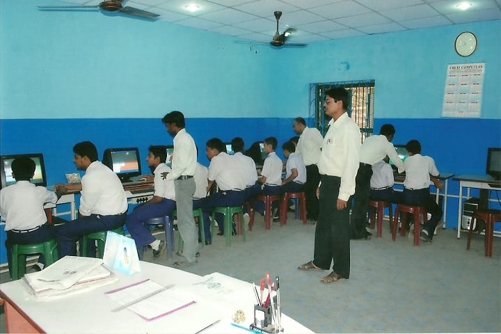 South East Railway Boys Higher Secondary School-Computer Lab