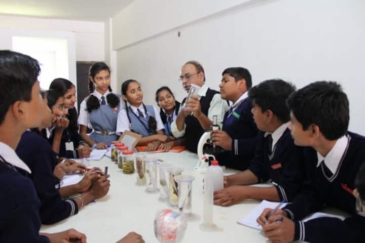 Campion School-Chemistry Lab
