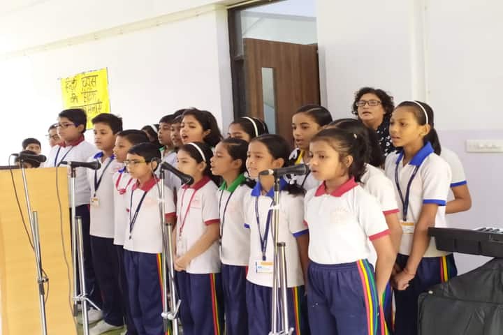 Srihari Global School-Group Song