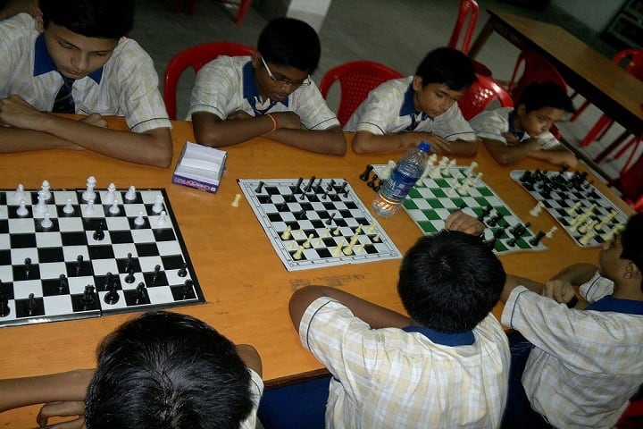 Sudhir Memorial Institute-Indoor Games