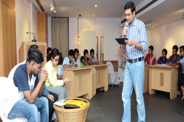 Techno India Group Public School-Debate Club