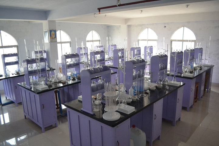 Vivekananda Academy-Chemistry Lab