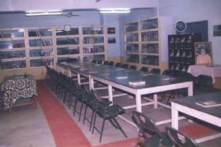 Sri Sathya Sai Gurukulam English Medium School-Library