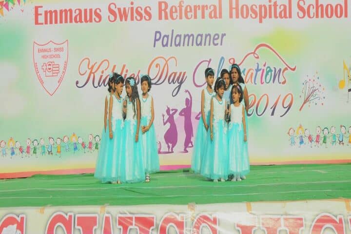 Emmaus Swiss Referral Hospital School-Singing