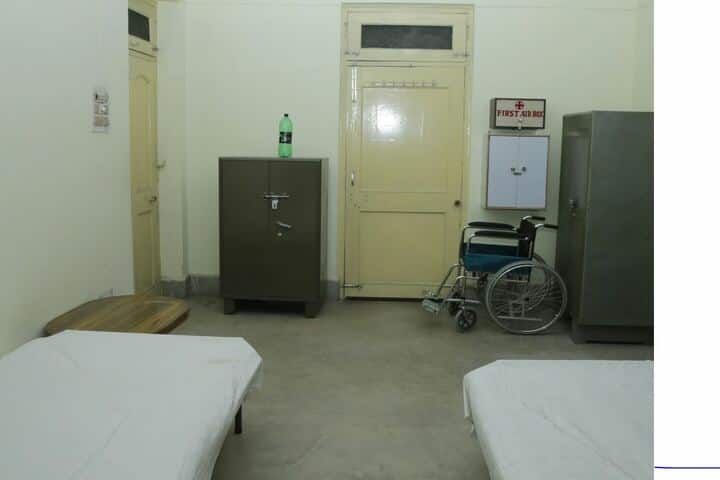 North Point Childrens School-Medical Room